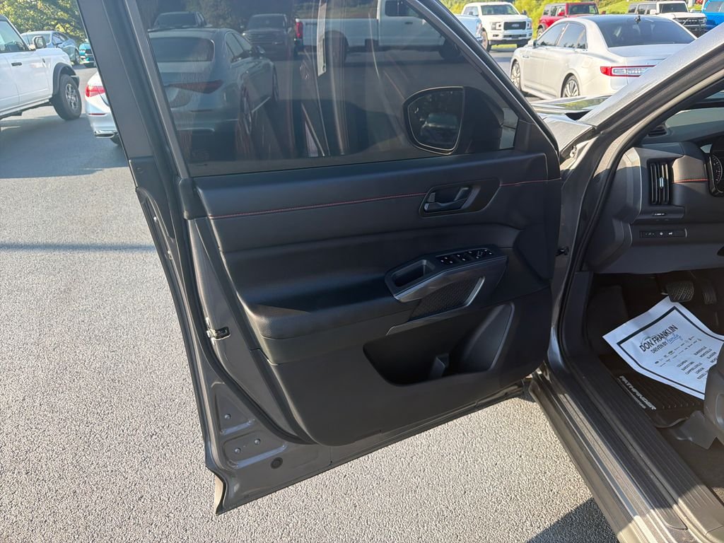 Used 2026 Gray Nissan Rock Creek image 12