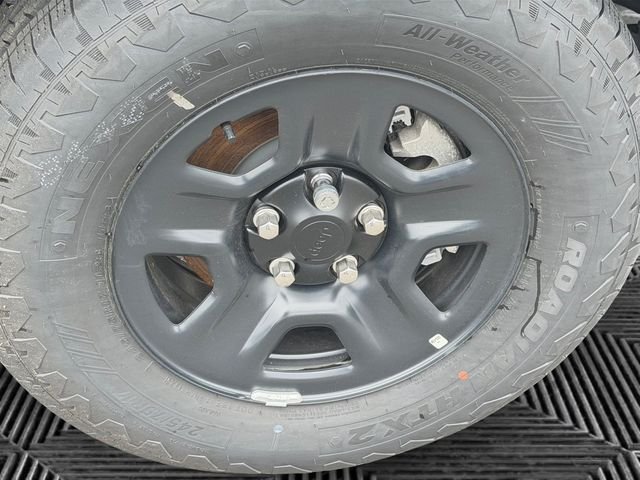 New 2026 Anvil Clearcoat Jeep Sport image 9