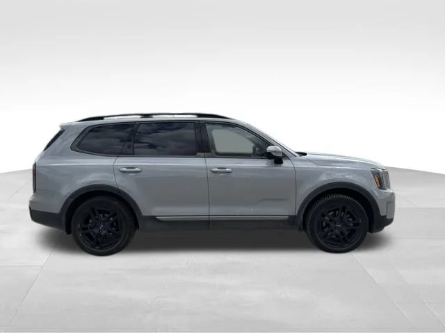 Used 2023 Gray Kia SX X-Line image 2