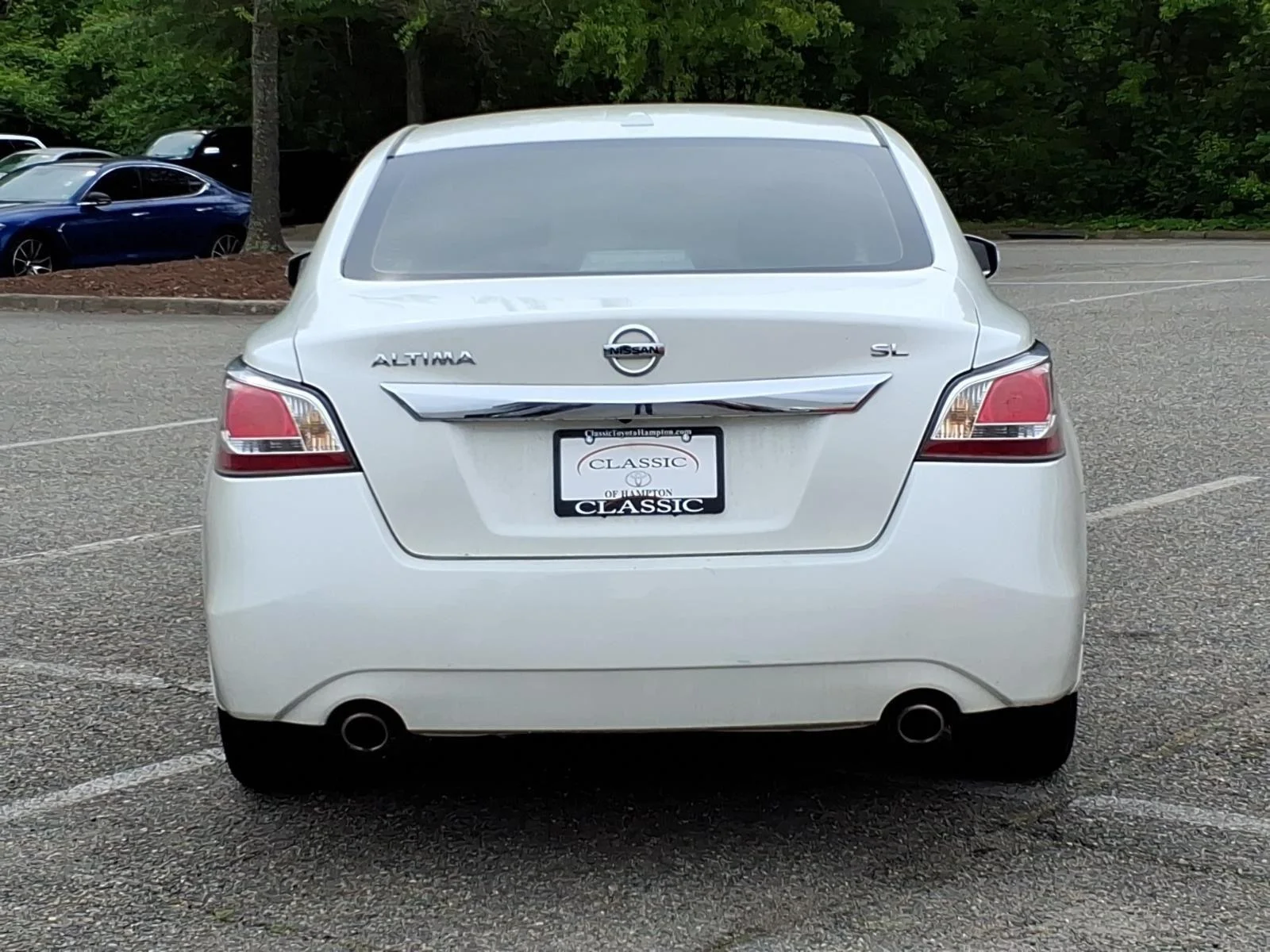 Used 2015 Pearl White Nissan 2.5 SL image 9
