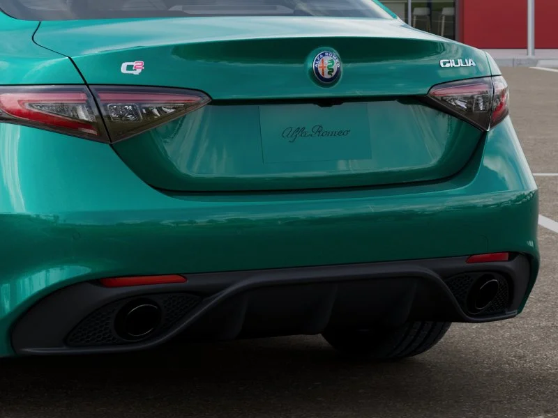 New 2025 Green Alfa Romeo Intensa image 40
