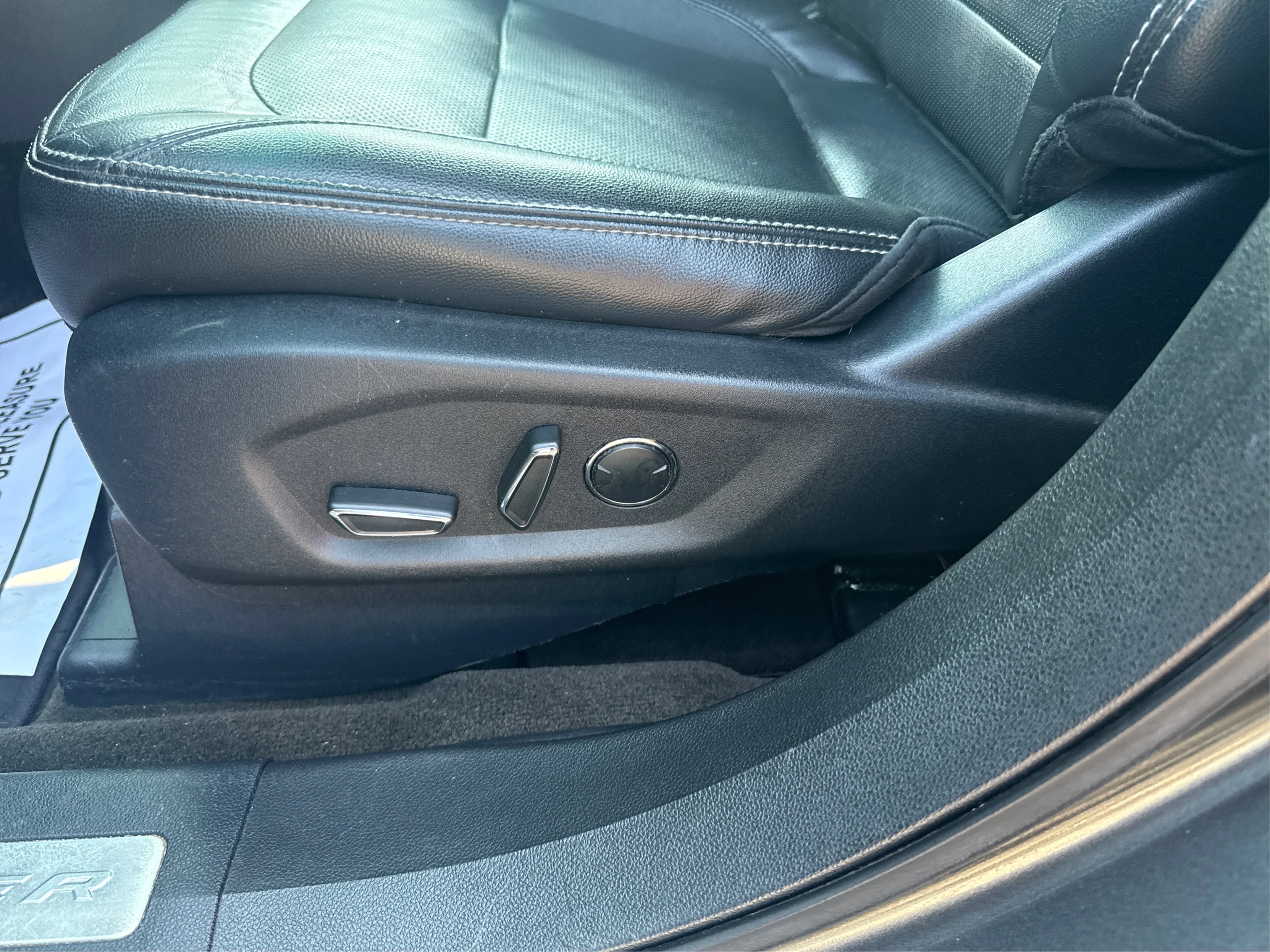 Used 2016 Gray Ford Limited image 19