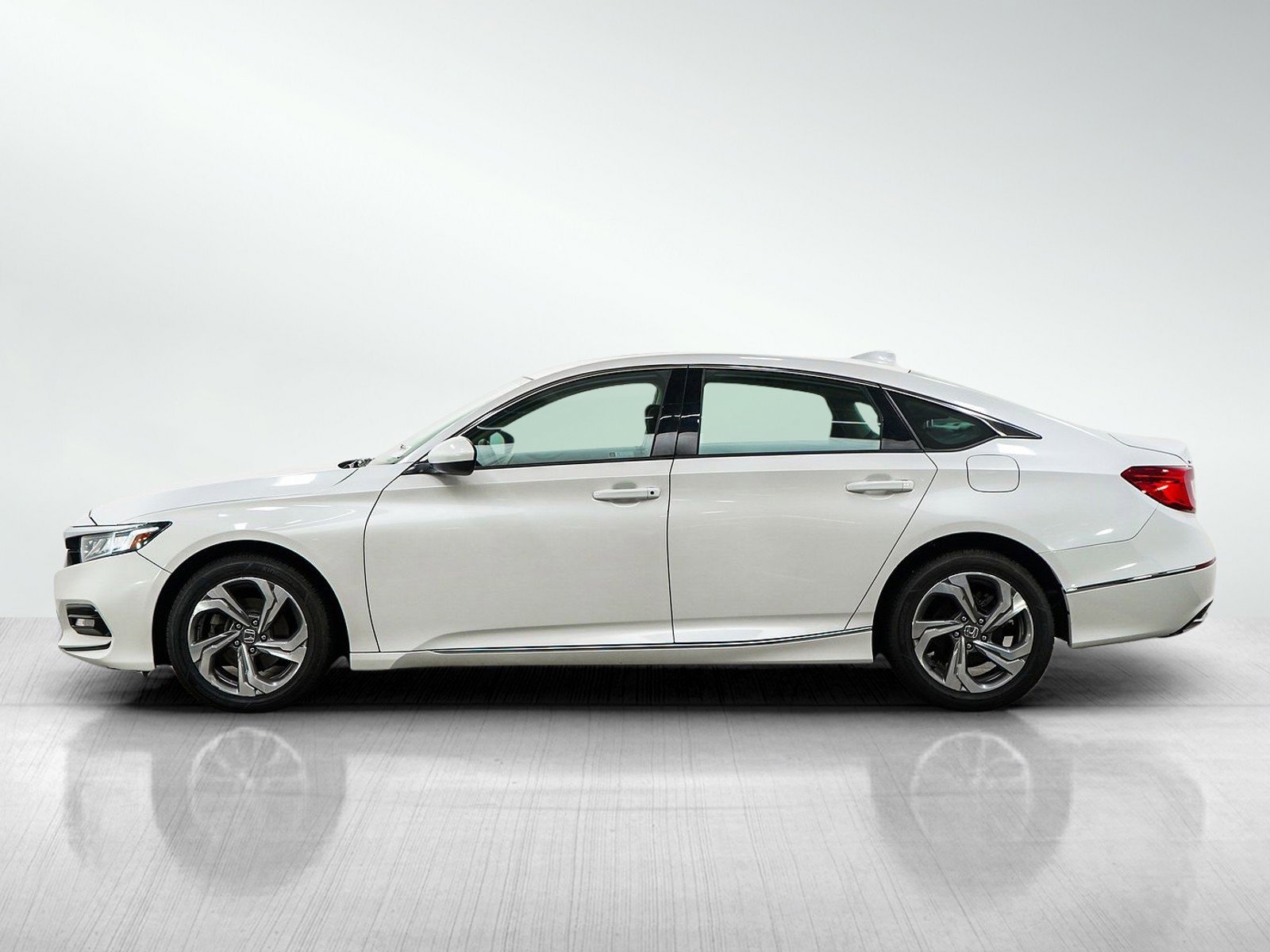 Used 2020 Honda Accord EX with VIN 1HGCV1F41LA022006 for sale in White Bear Lake, Minnesota