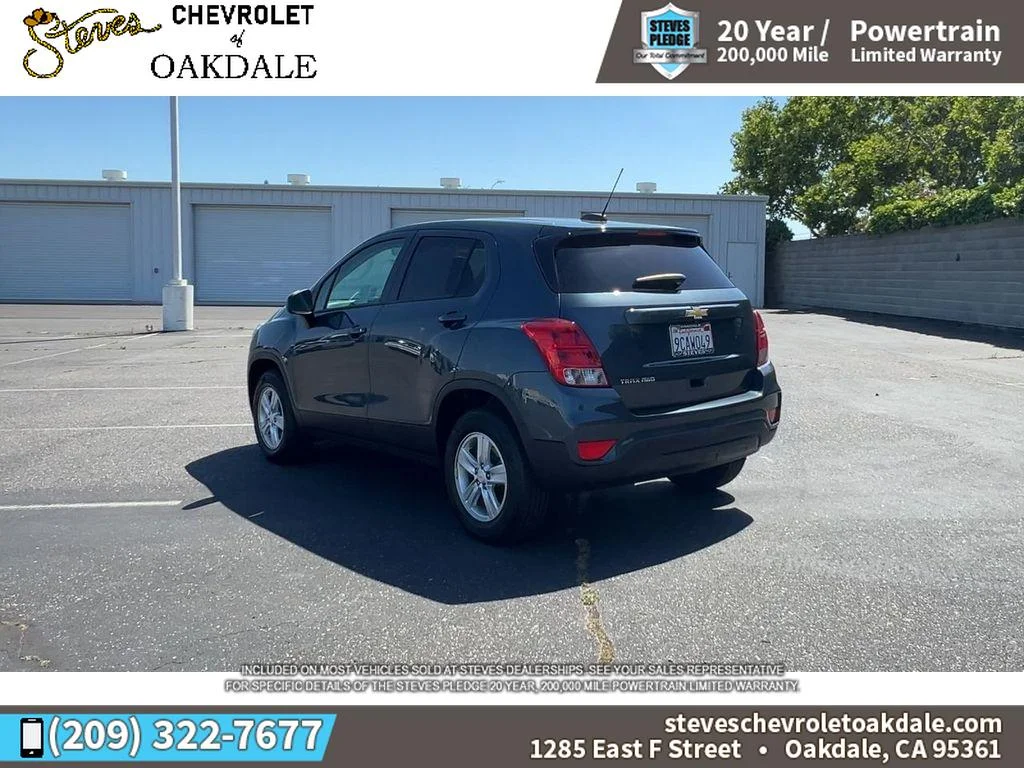 2022 Chevrolet Trax LS - Photo 9