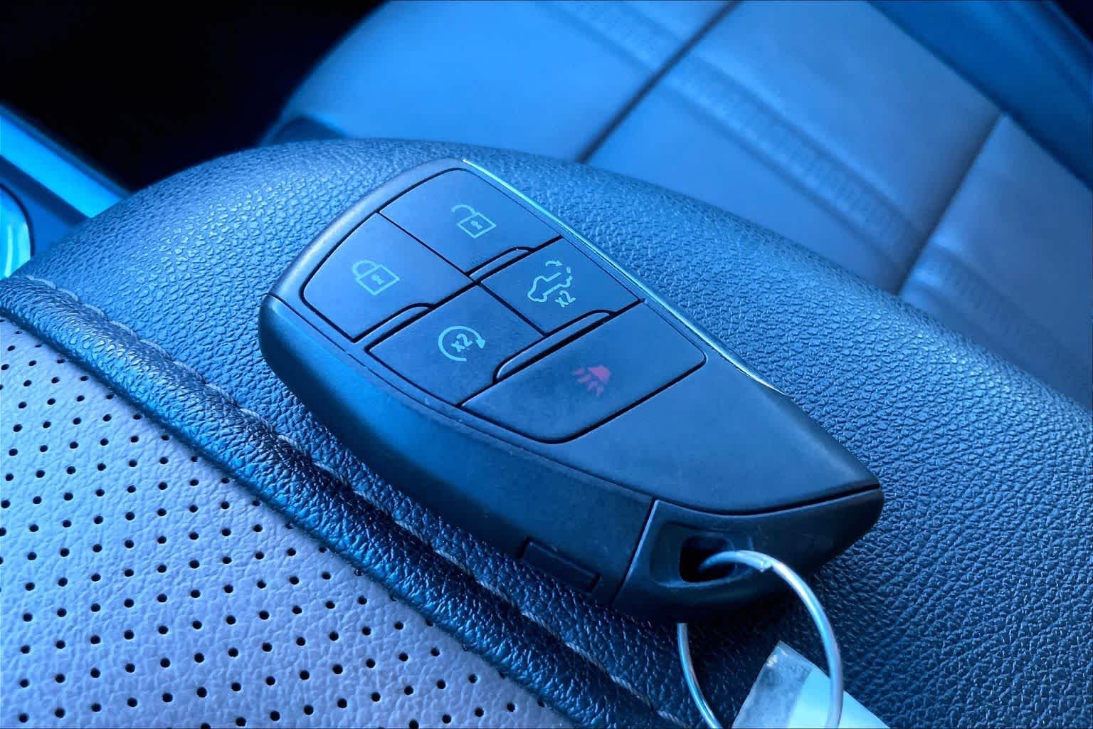 Used 2024 Black Chevrolet High Country image 15