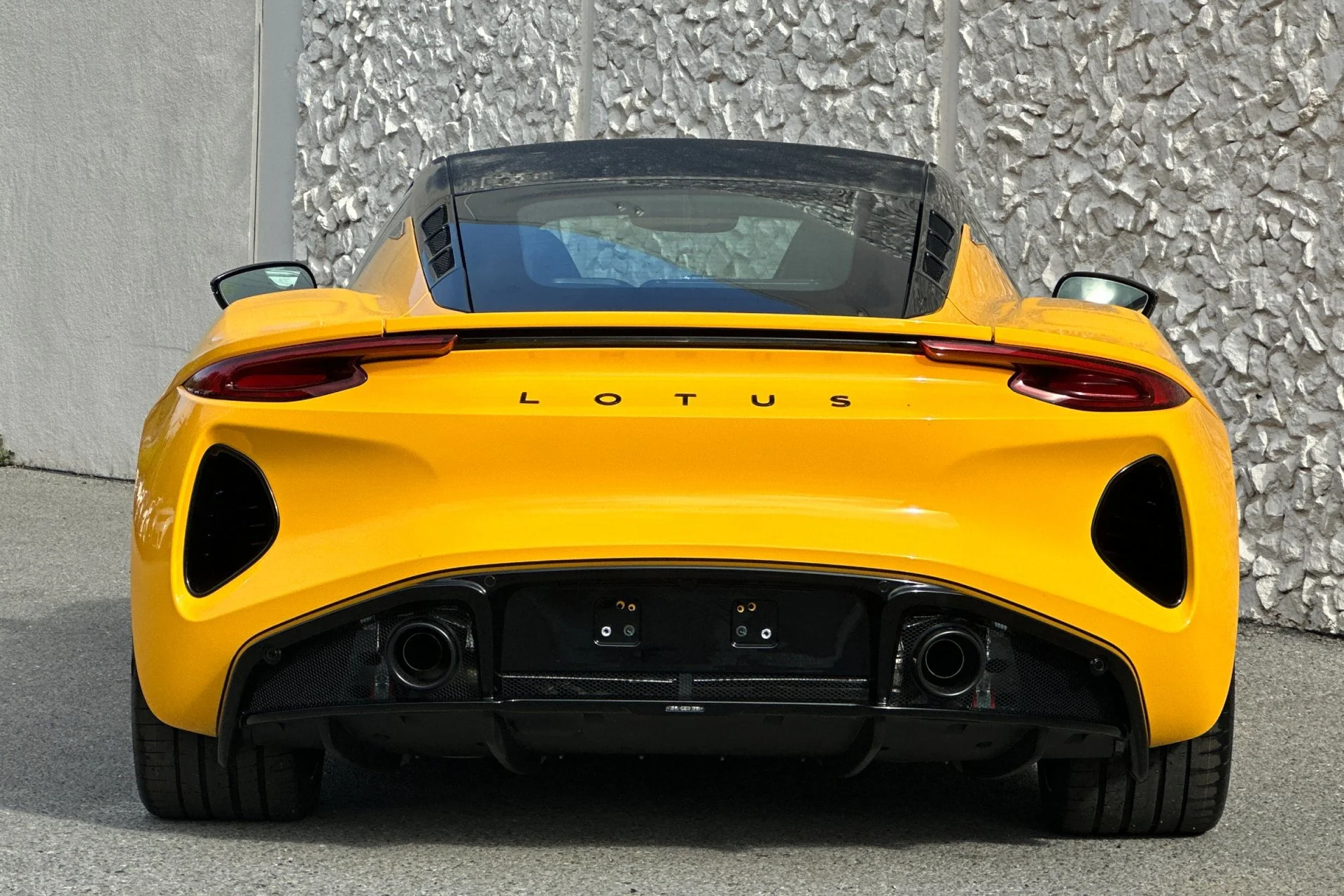New 2025 HETHEL YELLOW Lotus V6 image 7