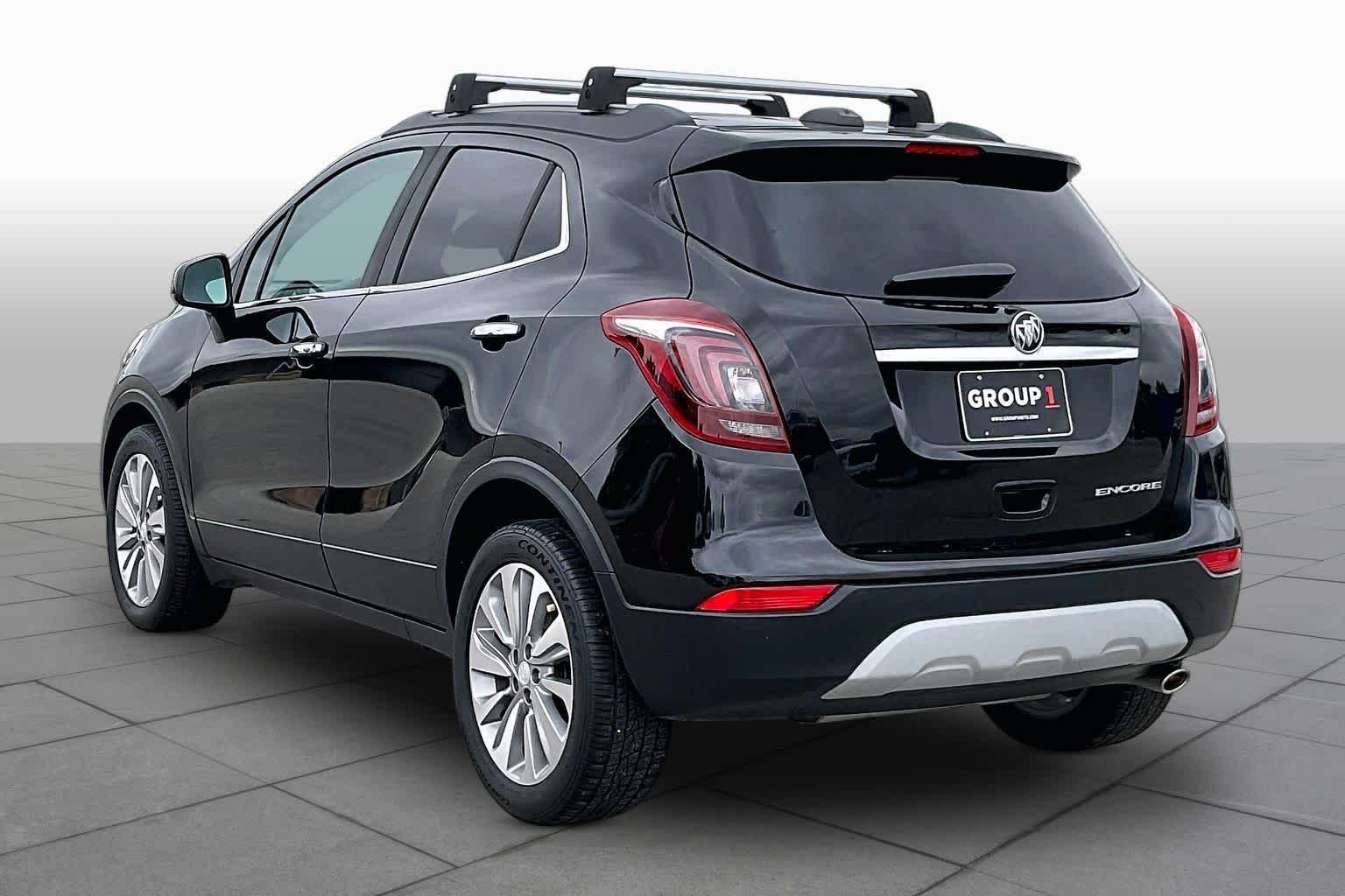 Used 2020 Ebony Twilight Metallic Buick Preferred image 11