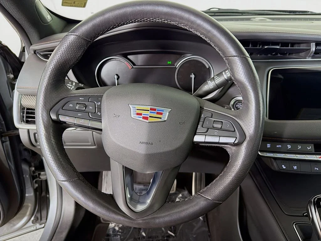 Used 2023 Argent Silver Metallic Cadillac Sport image 13
