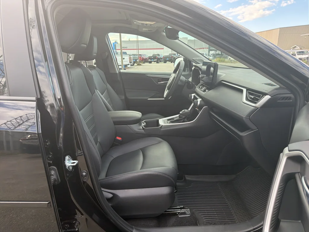 Used 2024 Midnight Black Metallic Toyota XLE Premium image 14