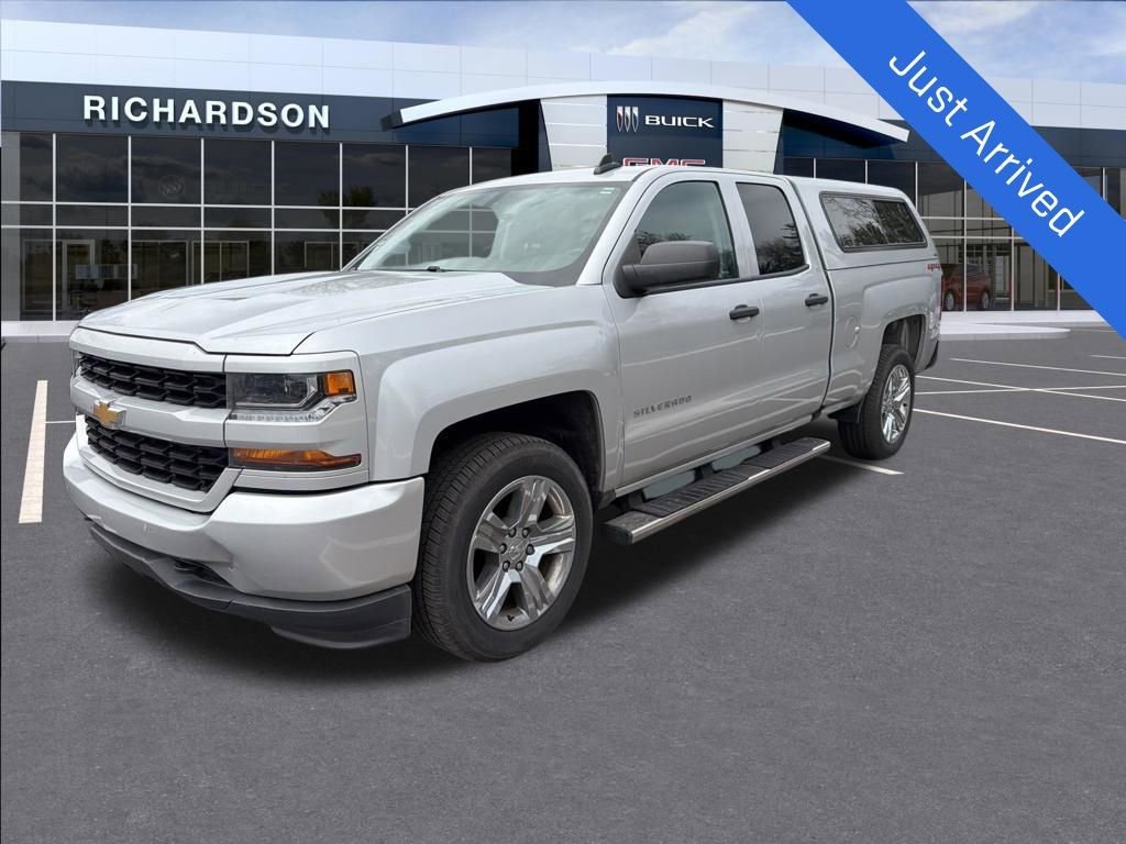 2018 Chevrolet Silverado 1500 Custom 4X4 Double Cab Std Box's photo