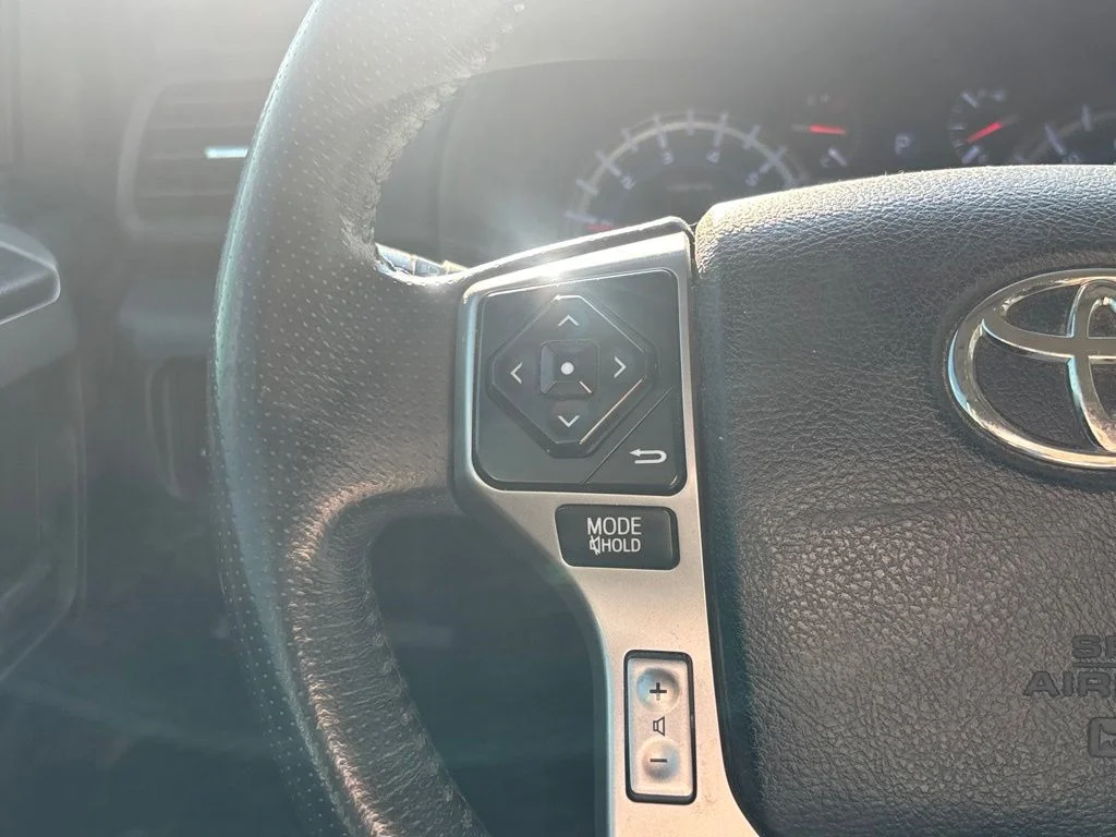 Used 2016 Silver Toyota SR5 Premium image 20