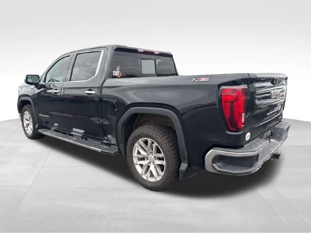 Used 2020 ONYX BLACK GMC SLT image 3