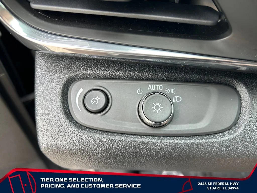 Used 2025 Moonstone Gray Metallic Buick Preferred image 17