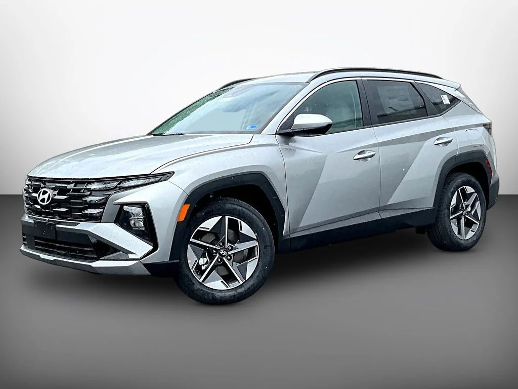 New 2026 Silver Hyundai SEL image 2