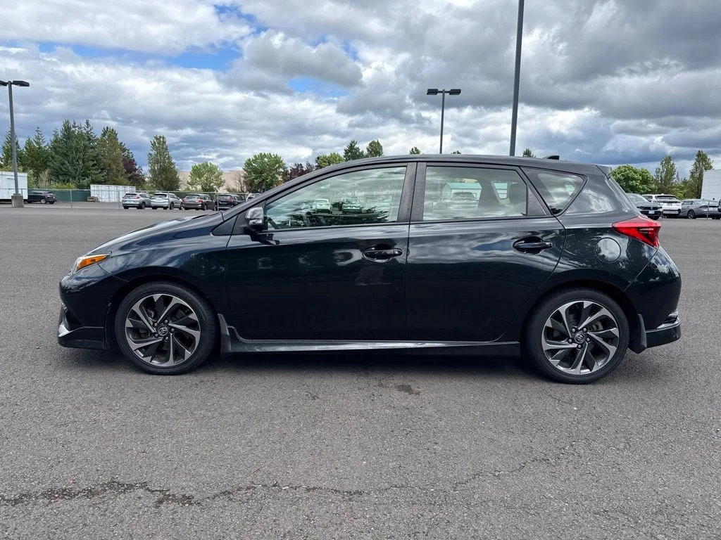 Used 2017 Black Sand Pearl Toyota Base image 4