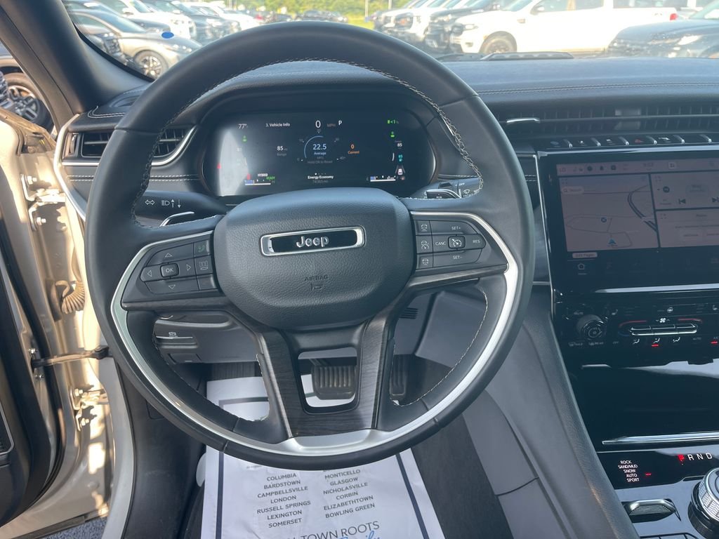 Used 2024 Silver Jeep 4xe image 16