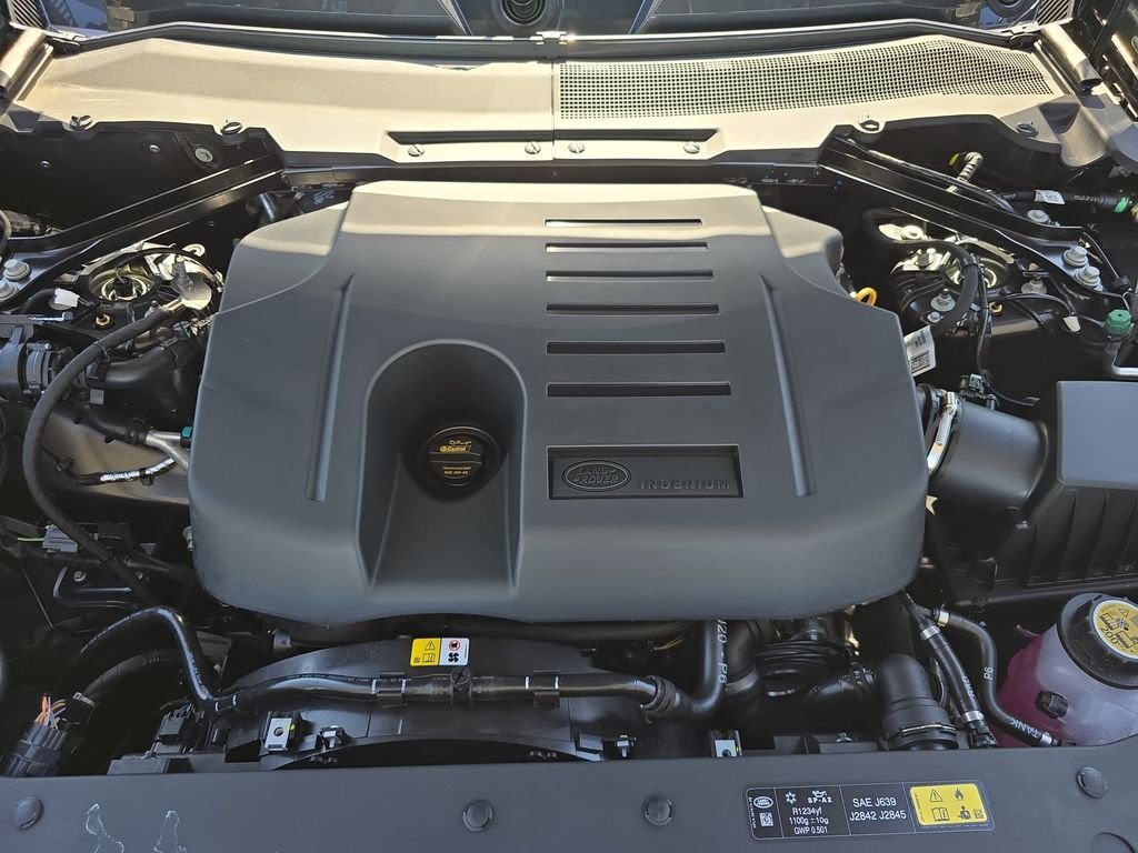New 2026 Carpathian Grey Land Rover X-Dynamic SE image 33