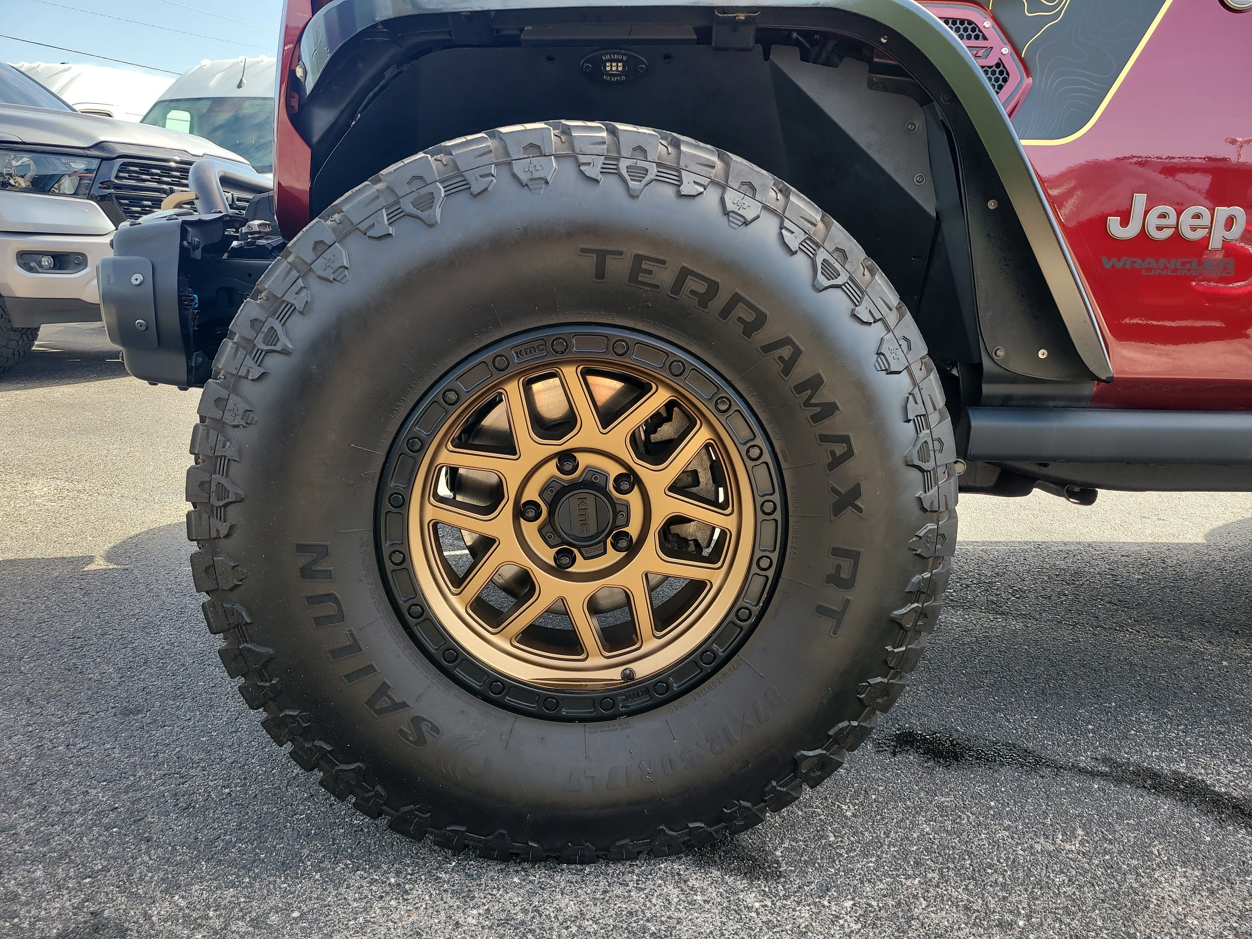 Used 2021 Snazzberry Pearlcoat Jeep Unlimited Rubicon 392 image 9