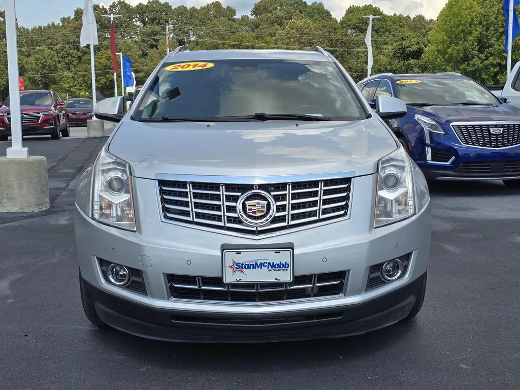 Used 2014 Cadillac SRX Luxury Collection with VIN 3GYFNEE30ES685879 for sale in Tullahoma, TN