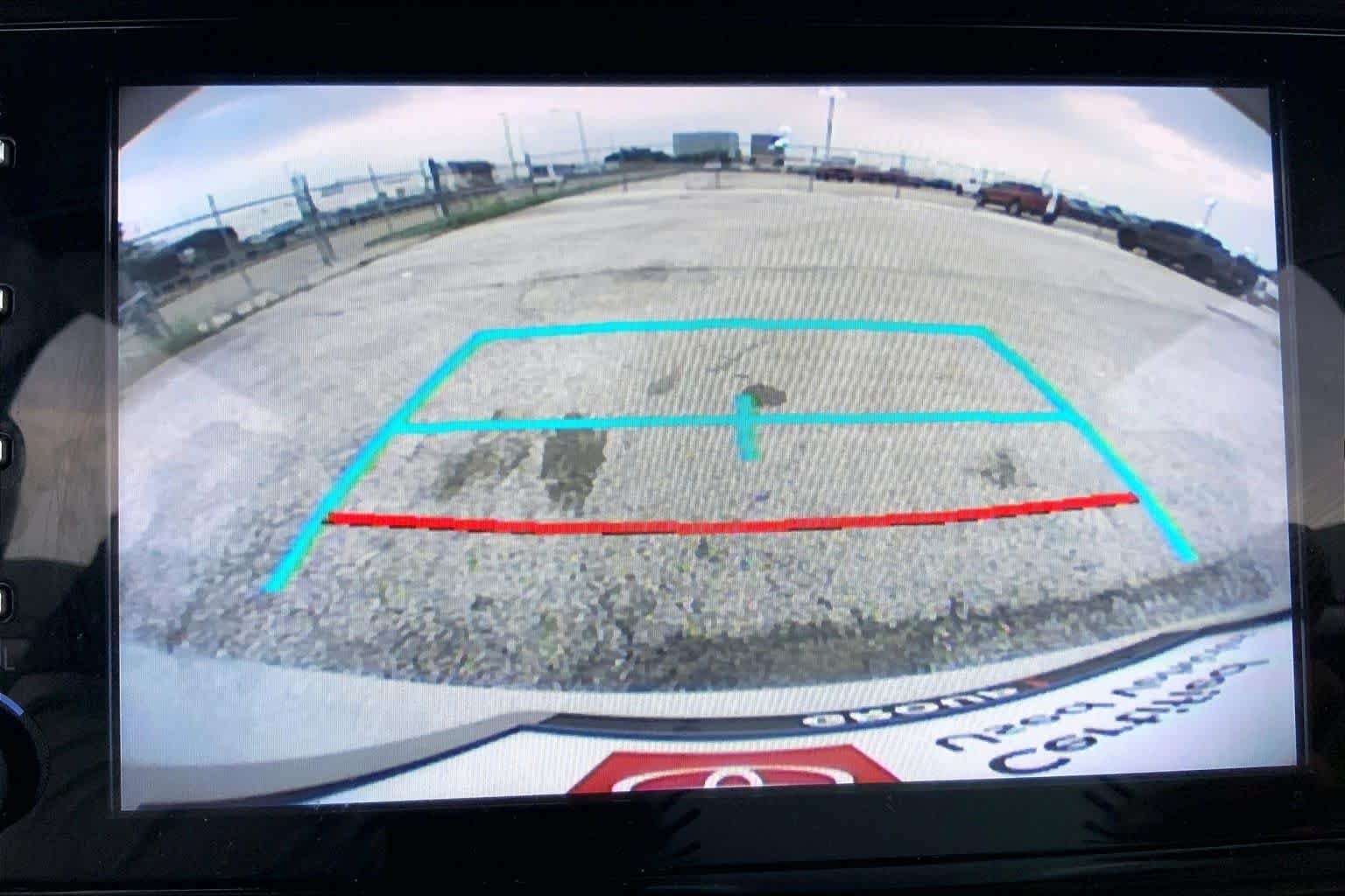Used 2024 Wind Chill Pearl Toyota XLE image 26