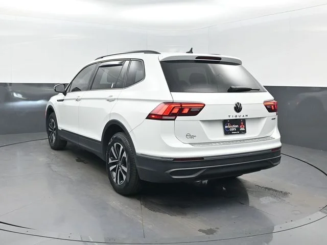 Used 2022 White Volkswagen 2.0T S image 36
