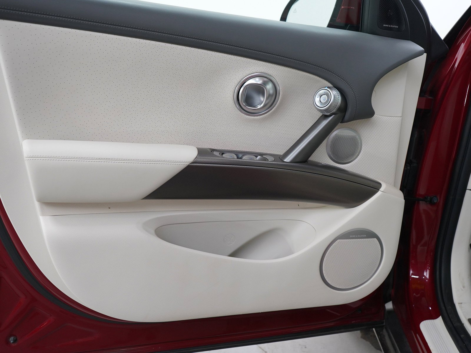Used 2023 Mauna Red Genesis Advanced AWD image 19