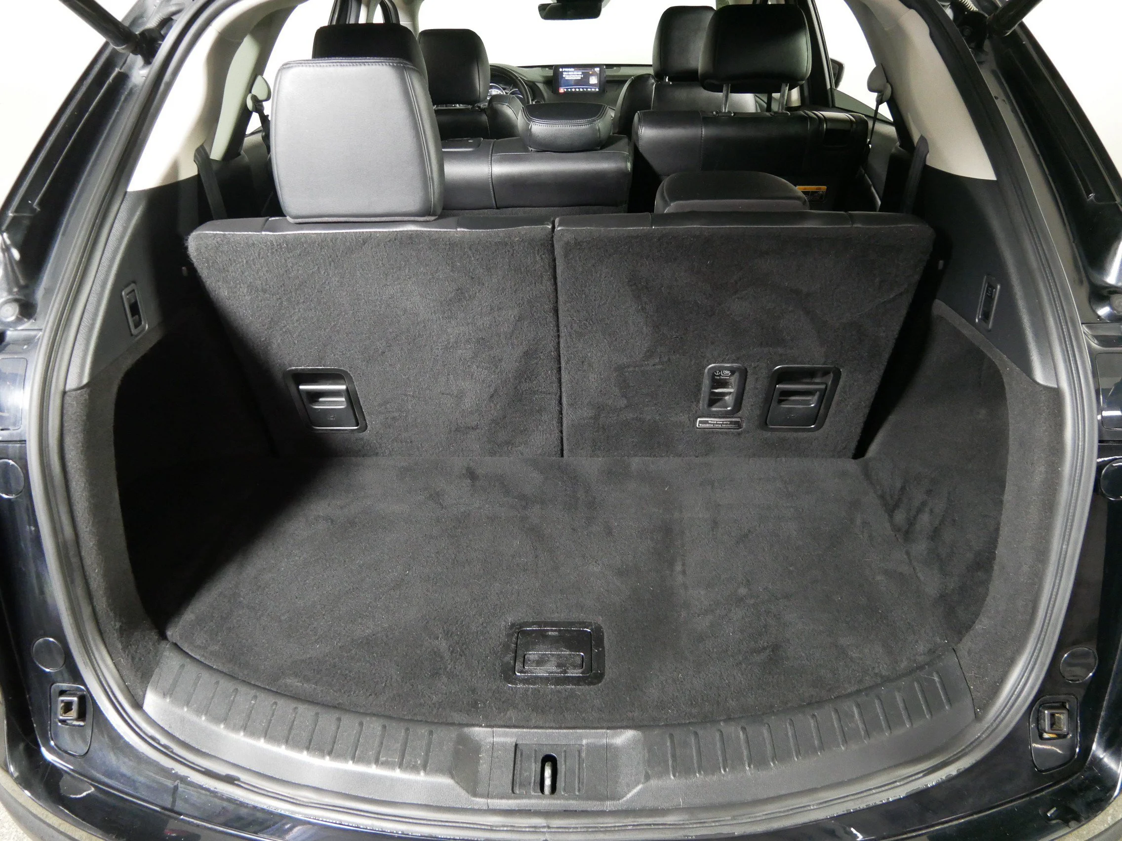 Used 2019 Deep Crystal Blue Mica Mazda Touring image 18