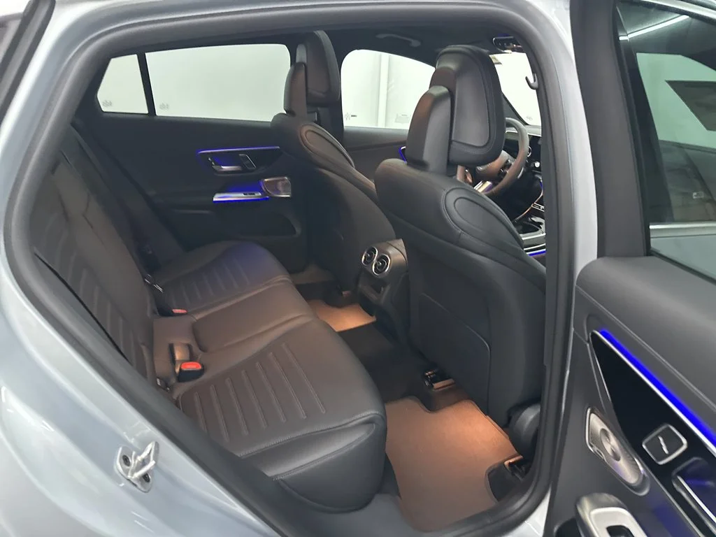 Used 2026 Silver Mercedes-Benz GLC 300 Coupe image 23