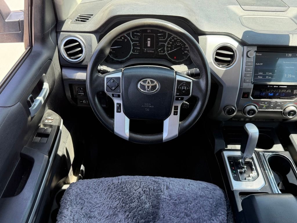 Used 2020 White Toyota SR5 image 9
