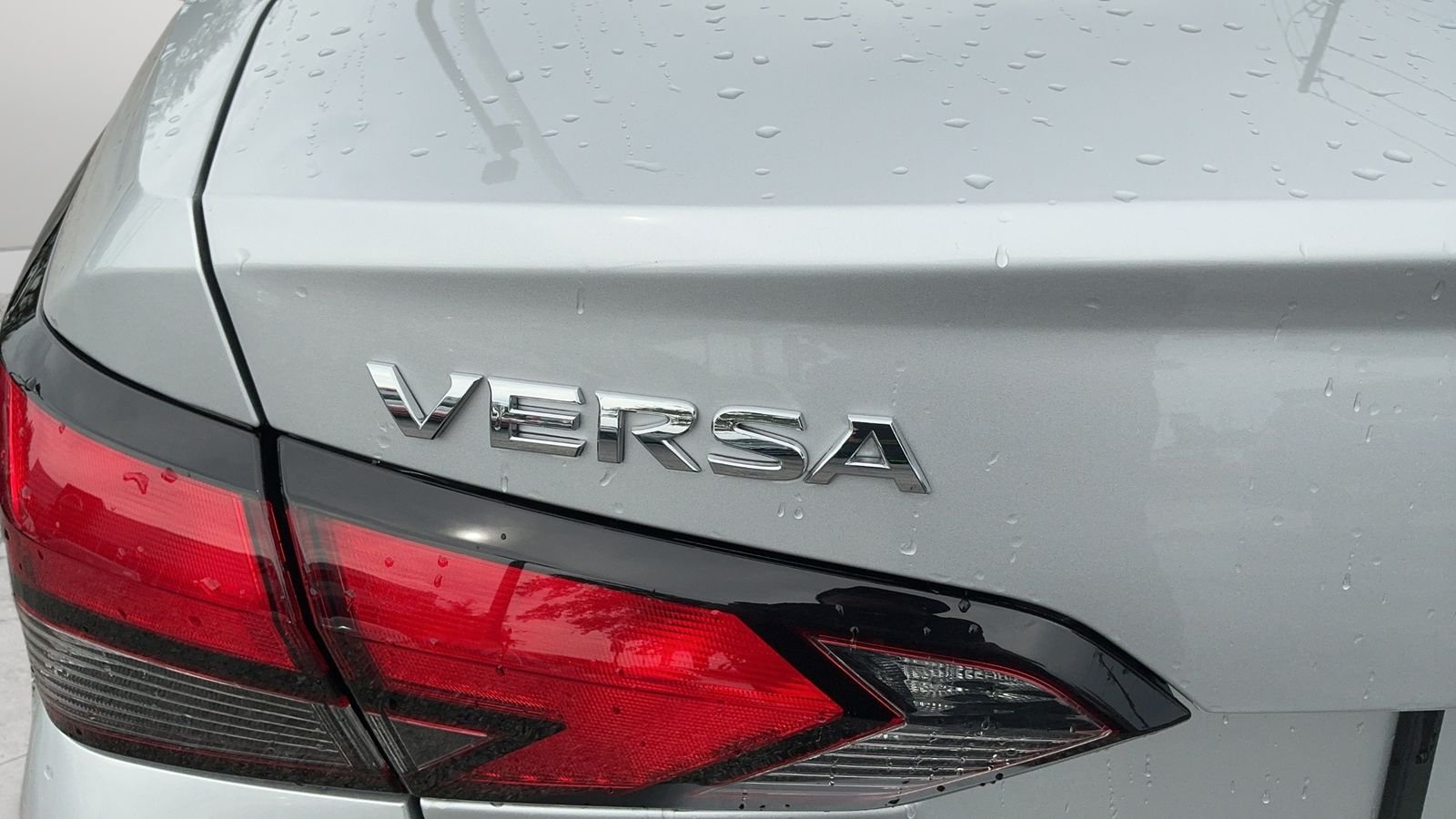 Certified Used 2025 Silver Nissan 1.6 SV image 15