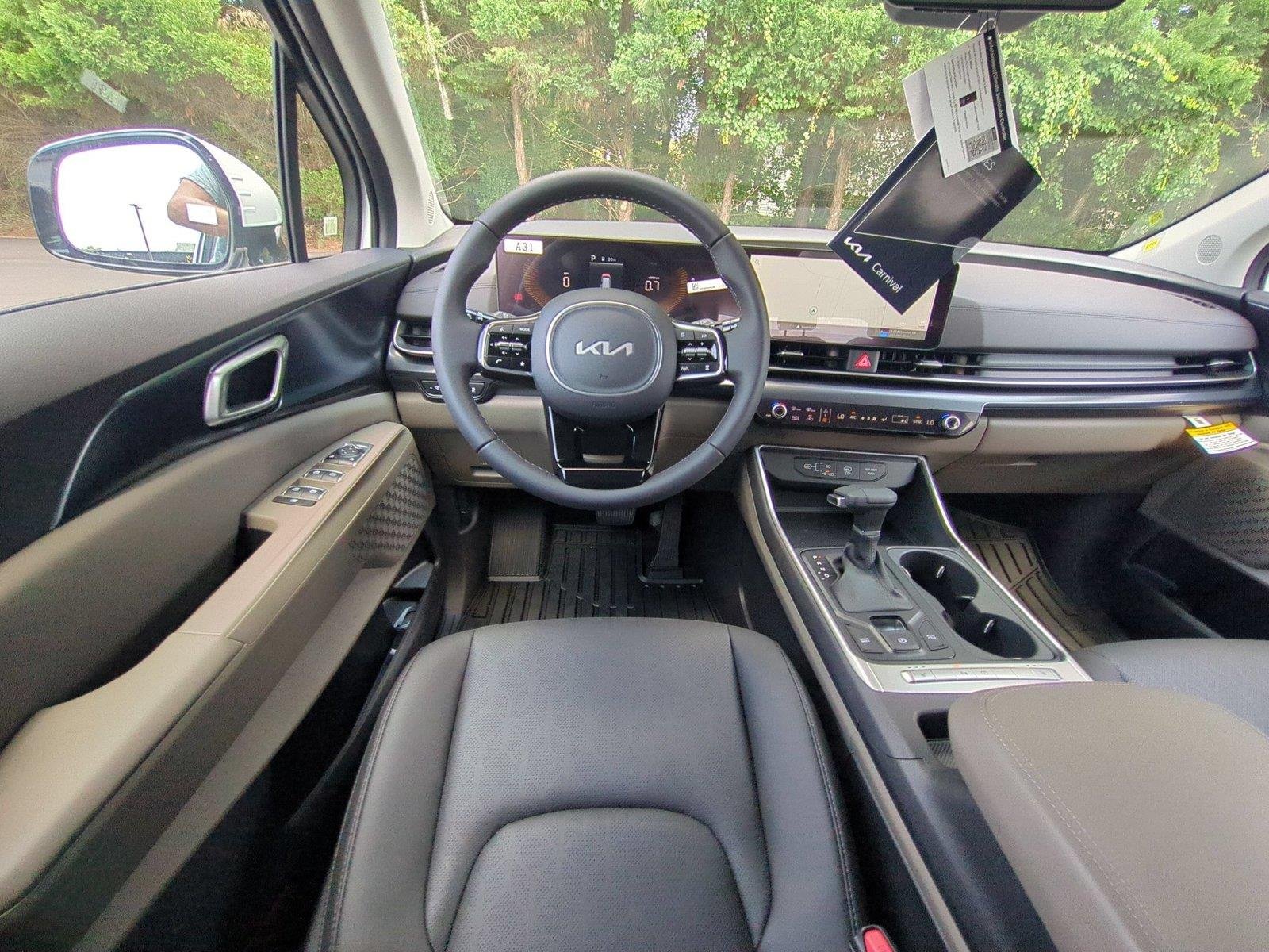 New 2026 Snow White Pearl Kia LXS image 34