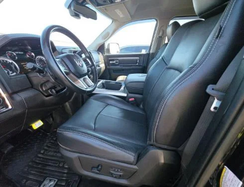 Used 2018  RAM Laramie image 8