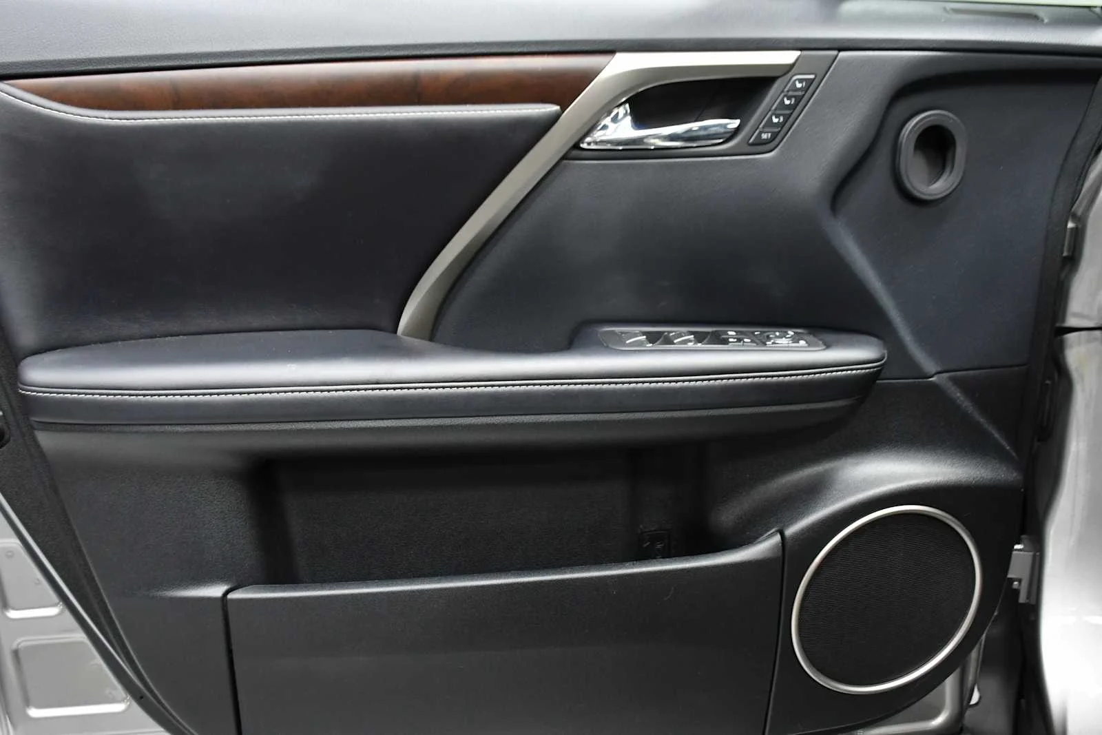 Certified Used 2020 ATOMIC SILVER Lexus  image 14