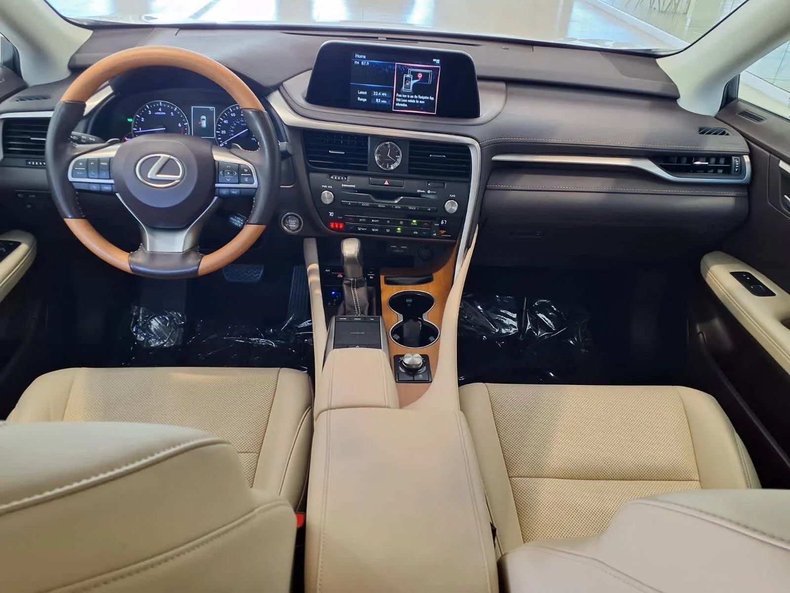 Used 2020 Eminent White Pearl Lexus  image 24