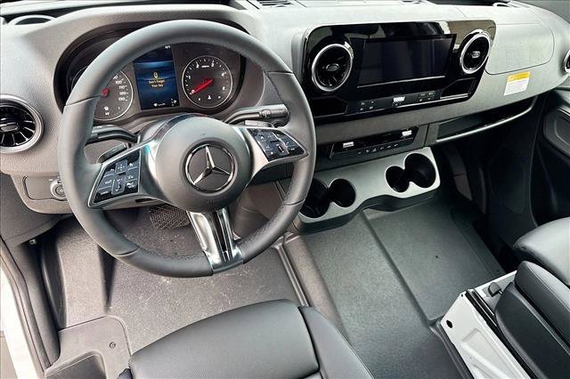New 2026 Arctic White Mercedes-Benz  image 36