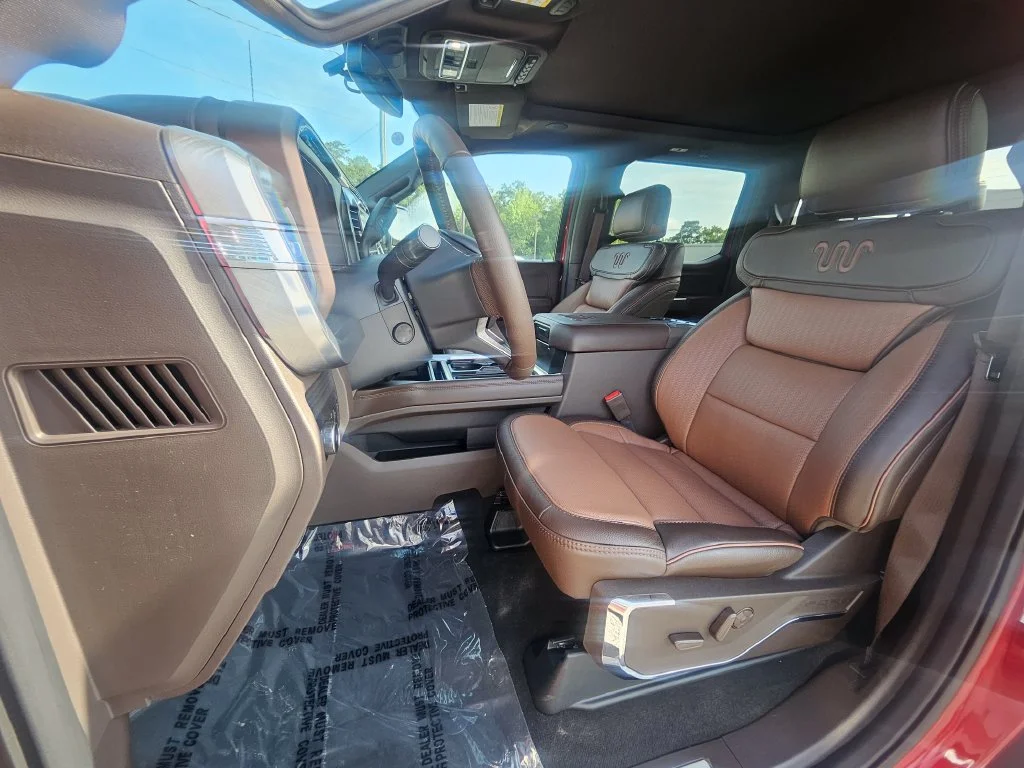 New 2026 Ruby Red Metallic Tinted Clearcoat Ford F-250® King Ranch® image 4