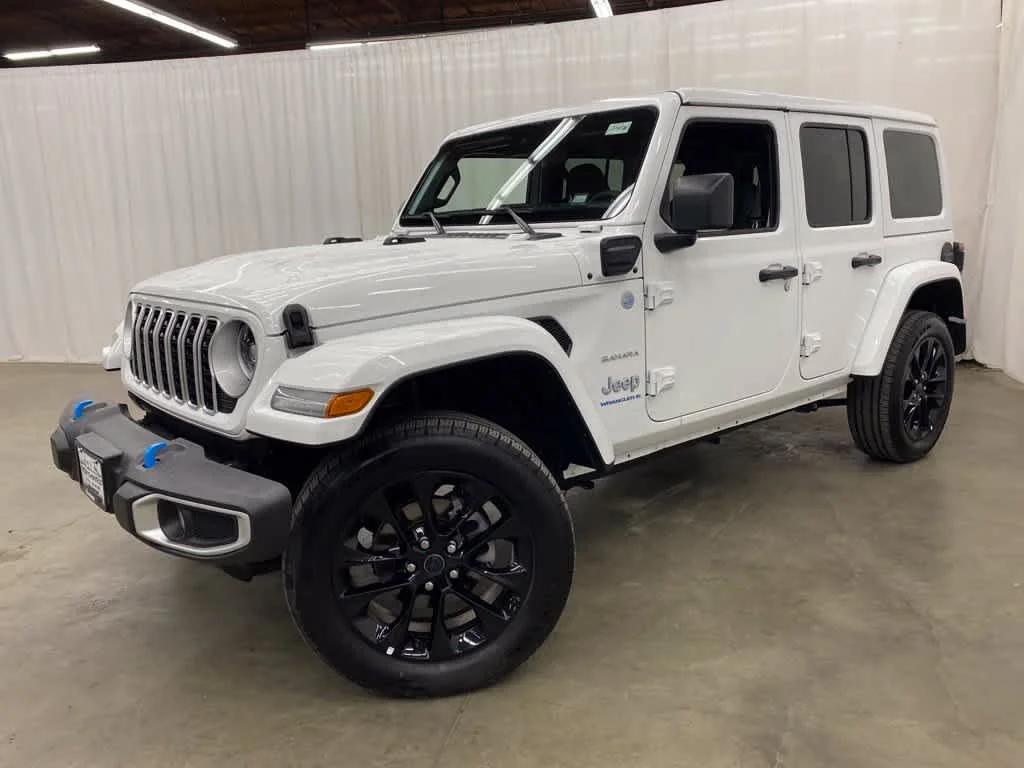 2024 Jeep Wrangler 4xe Sahara