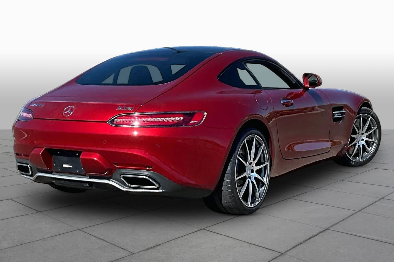 Used 2018 designo Cardinal Red Metallic Mercedes-Benz AMG® GT S image 12