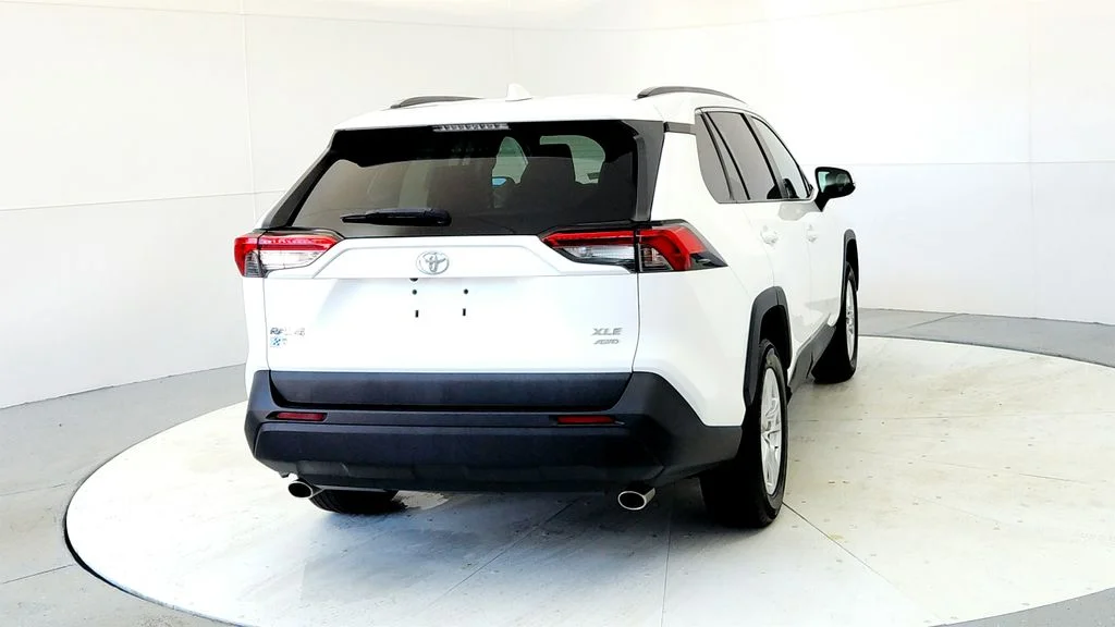 Certified Used 2021 White Toyota XLE image 5