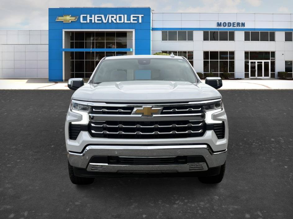 Used 2023 Iridescent Pearl Tricoat Chevrolet LTZ image 7