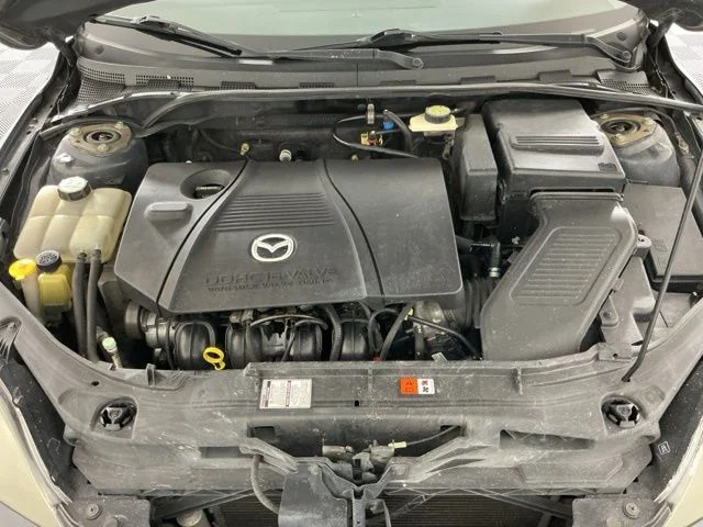 Used 2004 Black Mica Mazda s Base image 26