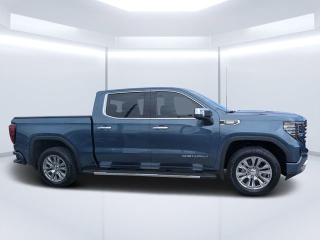 Used 2024 Blue GMC Denali image 2