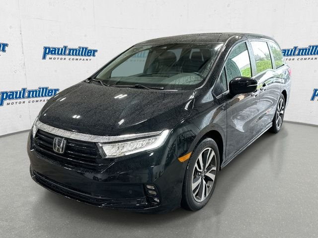Used 2024 Crystal Black Pearl Honda Touring image 1
