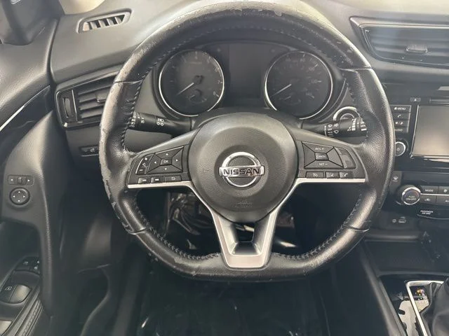 Used 2021 Gray Nissan SV image 23