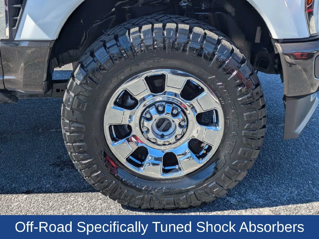 Used 2025 Star White Ford King Ranch image 11
