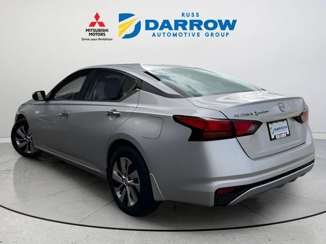 Used 2024 Silver Nissan 2.5 S image 3