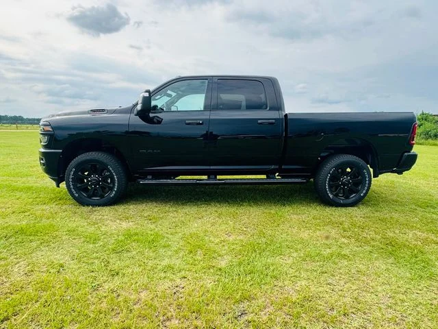 New 2026 Diamond Black Crystal Pearlcoat RAM Big Horn image 25