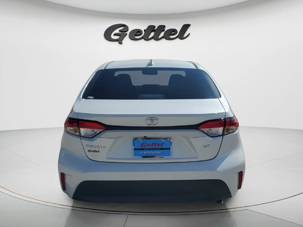 Used 2026 Off-white Toyota LE image 6