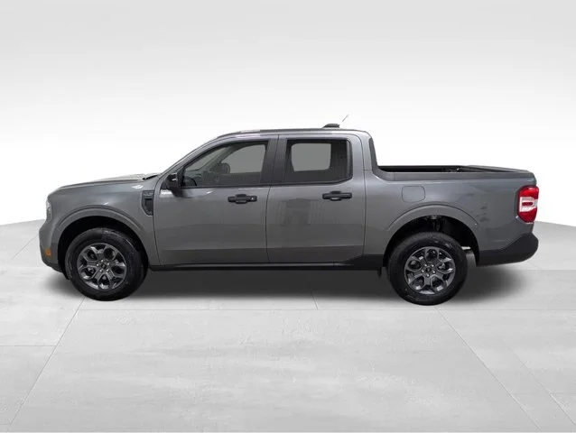 New 2026 Carbonized Gray Metallic Ford XLT image 28