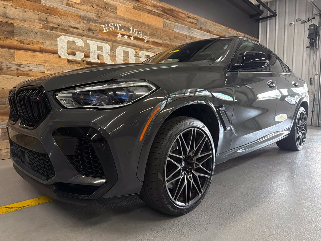 Used 2022 Gray Metallic BMW Base image 2